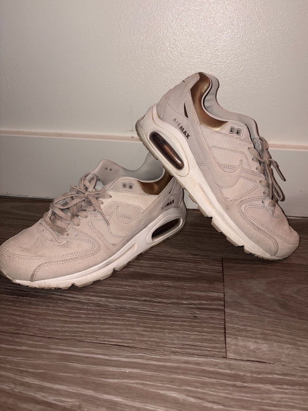 Nike Air Max Women Casual Sneakers - Light Tan/Beige/Gold